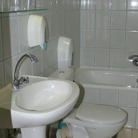 Svajci Lak Vendégház 3*
